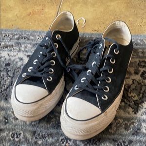 PLATFORM CONVERSE - BLACK AND WHITE